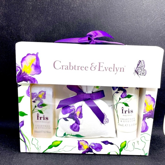 Crabtree Evelyn Skincare Crabtree Evelyn Iris Pcs Gift Set - Main Image